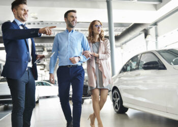 Car Dealers – The Best Way to Sell Cars Online in the 21st Century
